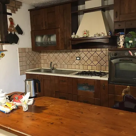 Cosy In With Garden & Bbq Holiday home Rio nell'Elba
